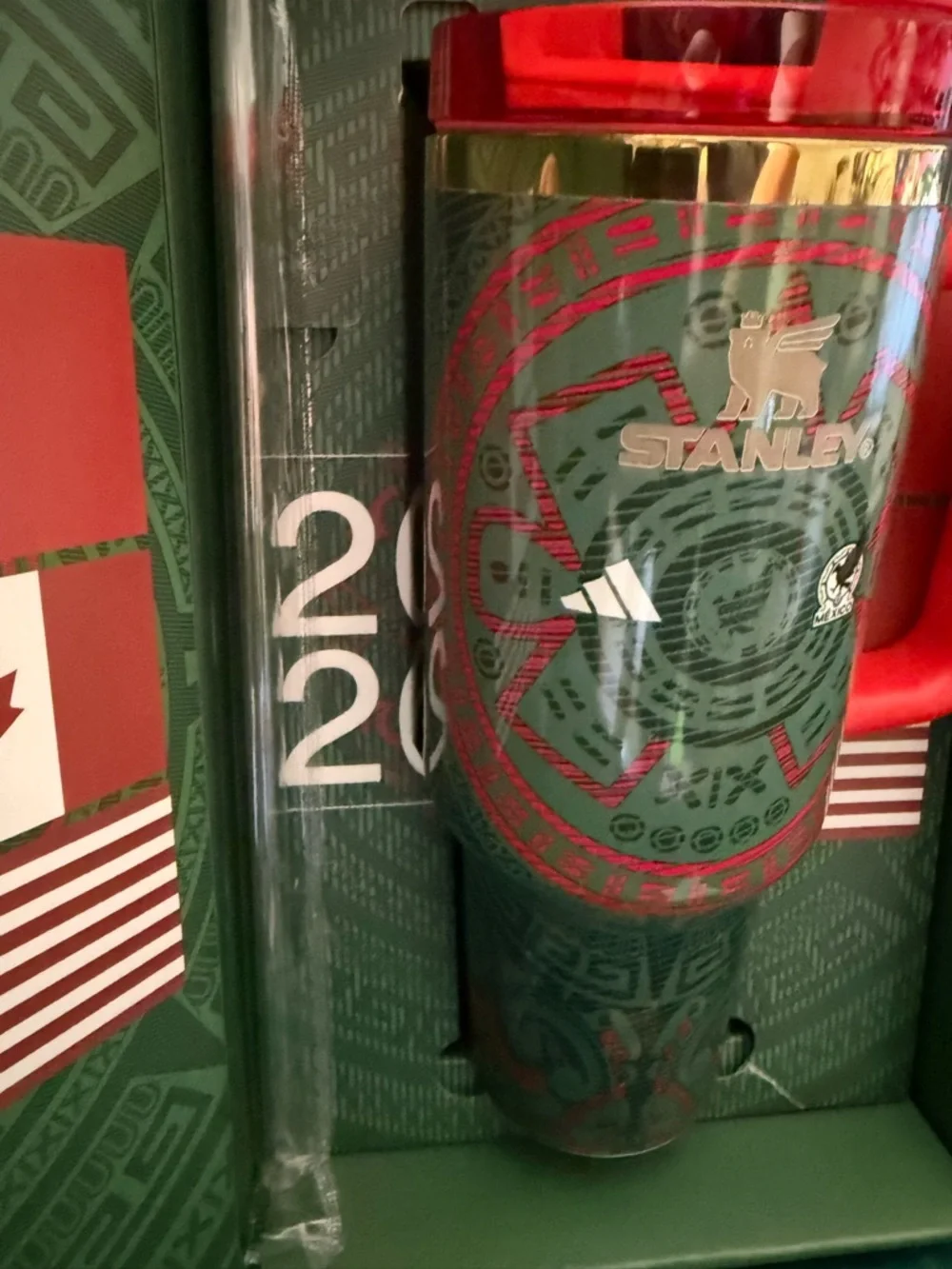 New Stanley 40oz Special World Cup 2026 Box Bag Straw Topper Straw Tumbler Set - Picture 4 of 16